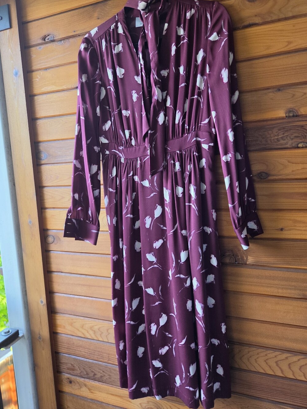 NWOT- Classiques Entier Silk Long Sleeve Burgundy Dress